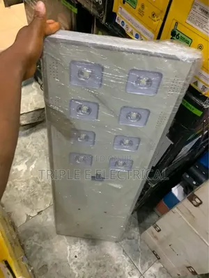 8 Eye Iron Body Solar Street Light