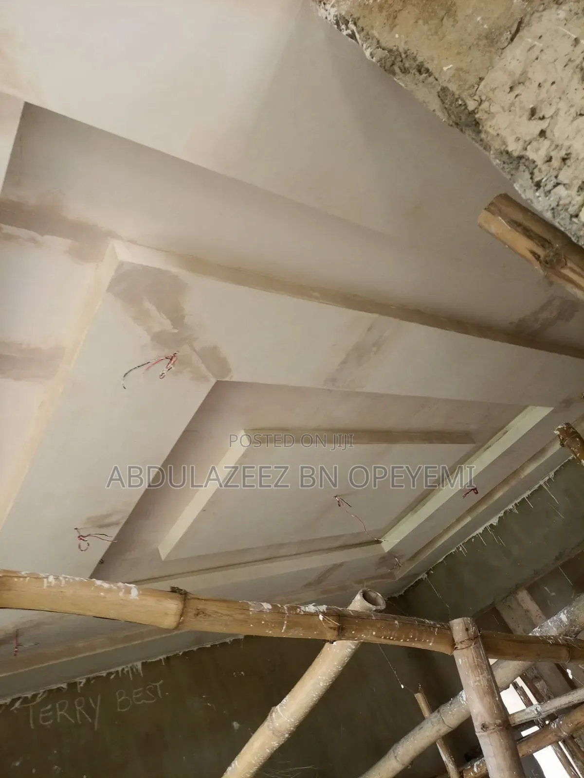 Experts Pop Ceiling Installer and Wall Screeding L