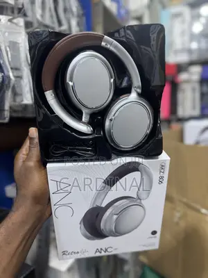 Akz 801 Active Noise Cancellation Headphone