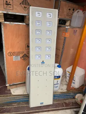 Wakatek All In One 100watts Solar Street Light