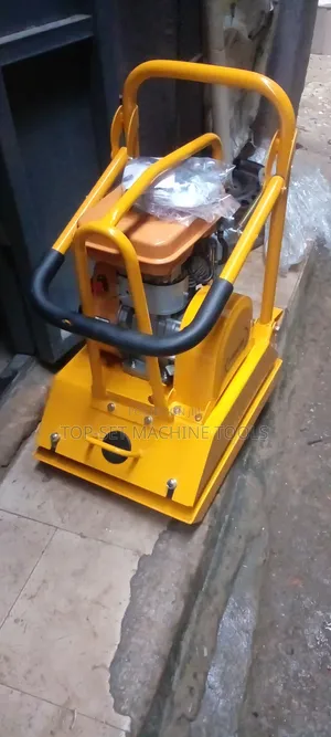 New Model Plate Compactor