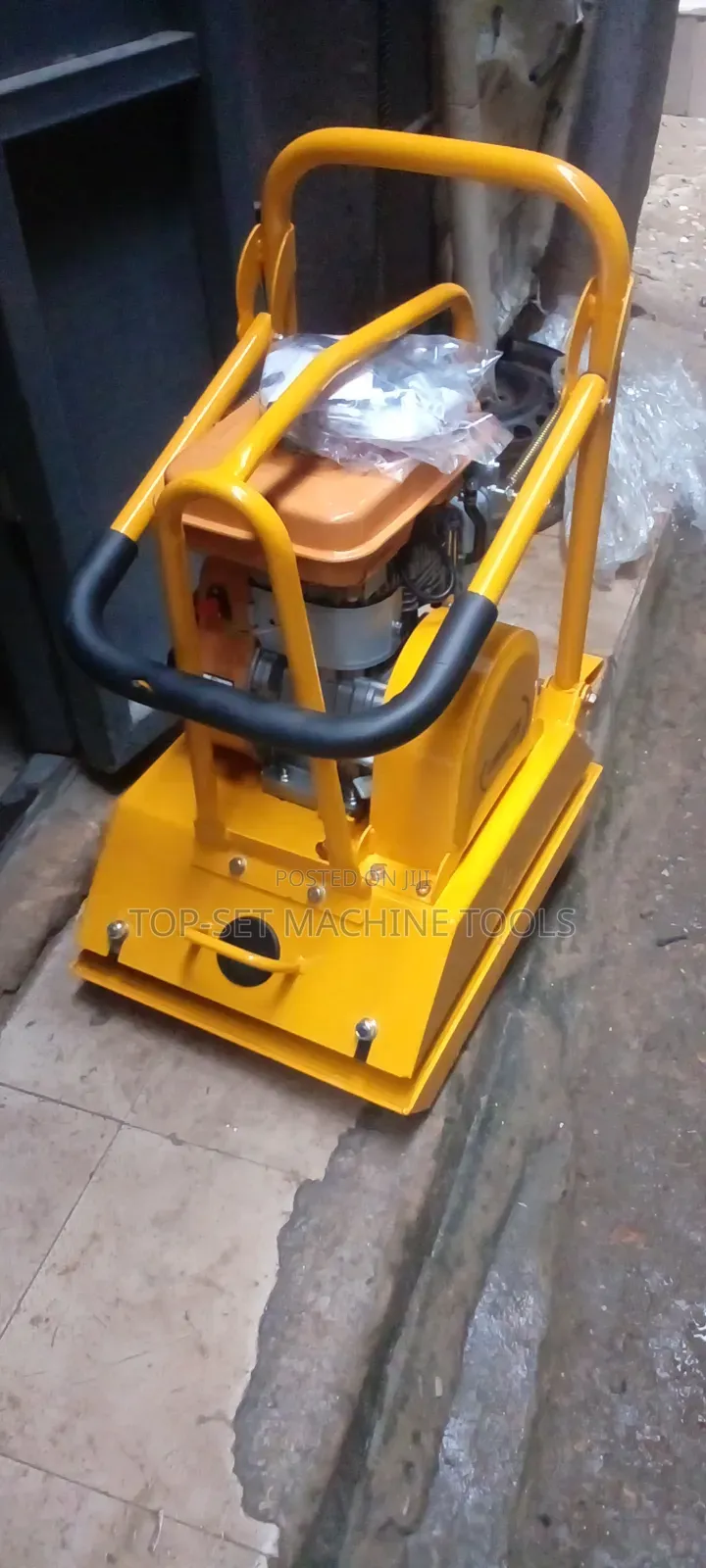 New Model Plate Compactor