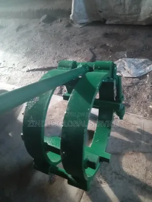 Manual Pipe Clamp 8"