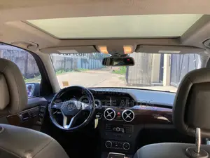 Mercedes-Benz GLK-Class 350 4MATIC 2014 Gray