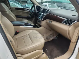 Mercedes-Benz M Class ML350 4MATIC 4dr SUV AWD (3.5L 6cyl 7A) 2014