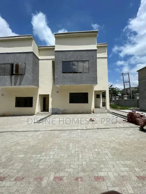 3bdrm Duplex in Life Camp for sale