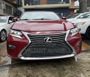 Lexus ES 2013 Red