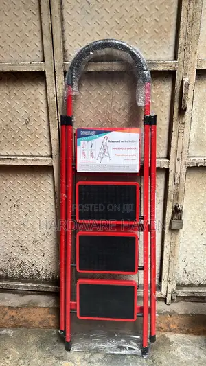 Four Step Foldable Ladder