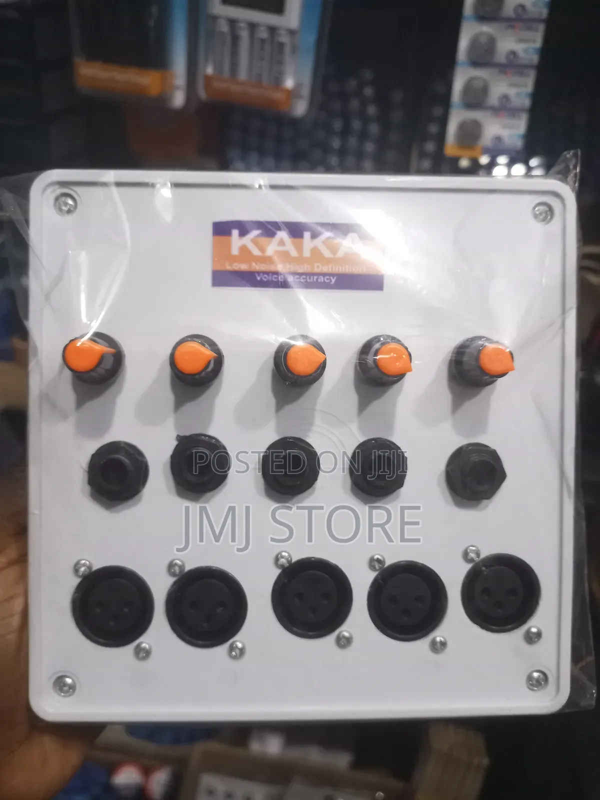 Unique Microphone Extension