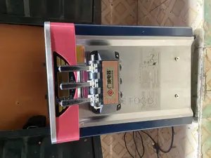 Uk Used 3nuzzle Ice Cream Machine