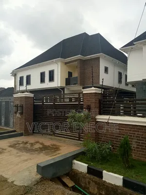 4bdrm Duplex in Gwarinpa for sale
