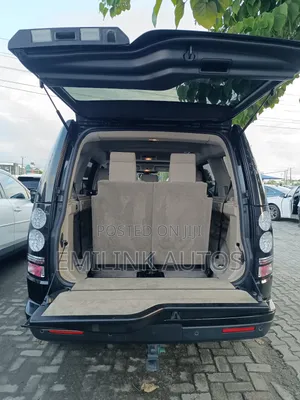 Land Rover Lr4 Base 4x4 2016 Black