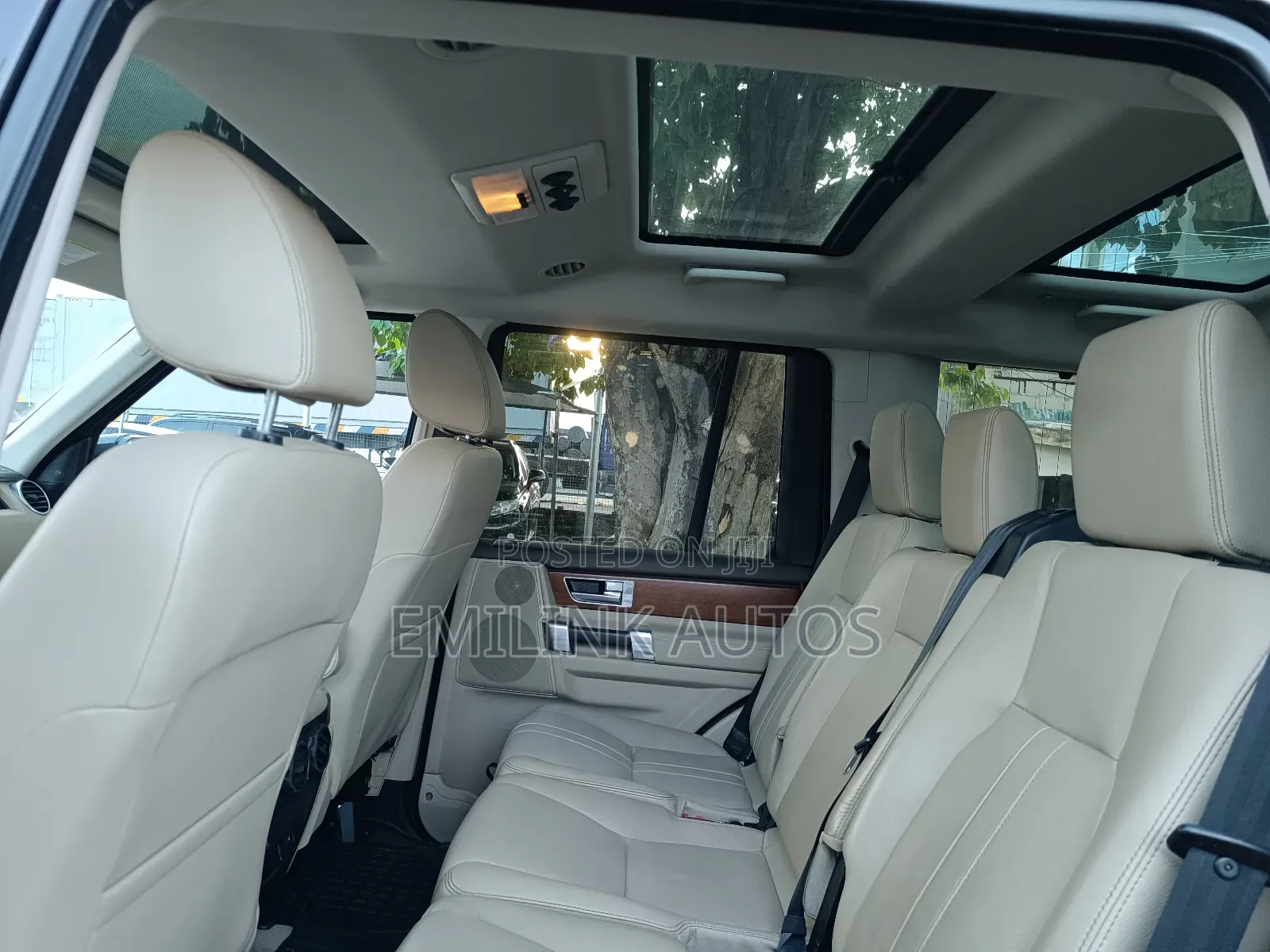 Land Rover Lr4 Base 4x4 2016 Black