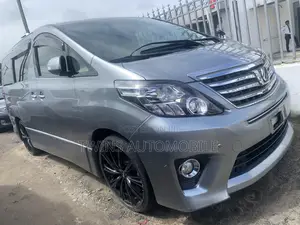 Toyota Vellfire 2012 Silver