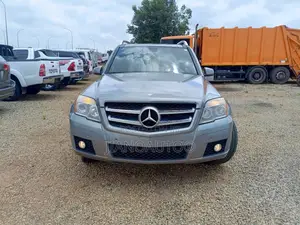 Mercedes-Benz GLK-Class 350 4MATIC 2011 Gray