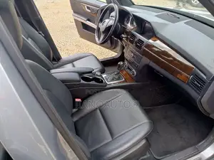 Mercedes-Benz GLK-Class 350 4MATIC 2011 Gray