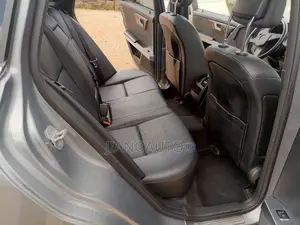 Mercedes-Benz GLK-Class 350 4MATIC 2011 Gray