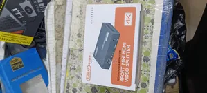 Audio Video Splitter 4port