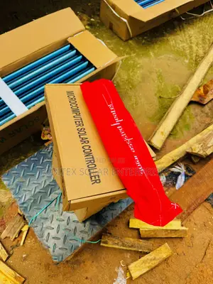 Gp Solar Power Water Heater Ac/Dc