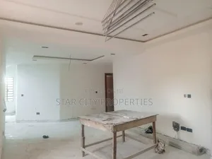 4bdrm Duplex in Gra for rent