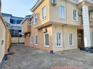 5bdrm House in Gra for rent
