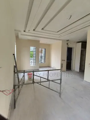 5bdrm Duplex in Ikeja for rent