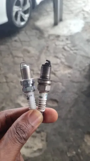 Mecedice Benz Spark Plugs for 276 /272 and Many More