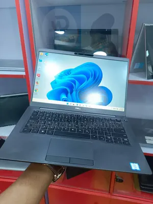 Laptop Dell Latitude 7400 16GB Intel Core I7 SSD 256GB