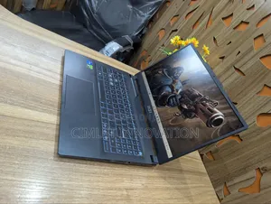 Laptop MSI Cyborg 15 16GB Intel Core i7 SSD 512GB