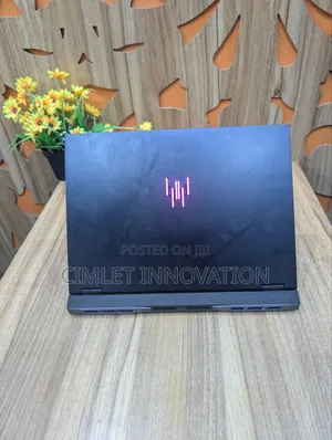 Laptop Acer Predator Helios Neo 14 16GB Intel Core Ultra 7 SSD 1T
