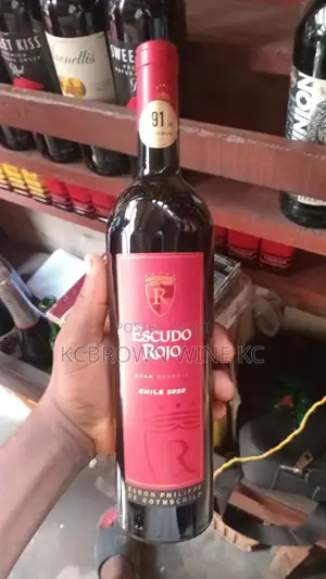 Escudo Rojo