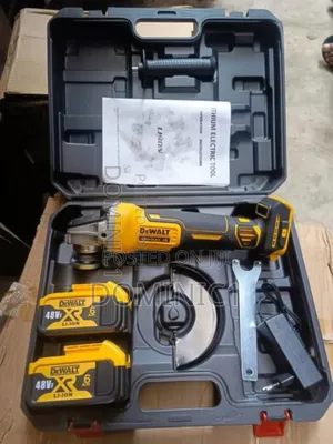 Dewalt Cordless Cutting Machine