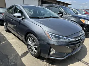 Hyundai Elantra SE 2020 Gray