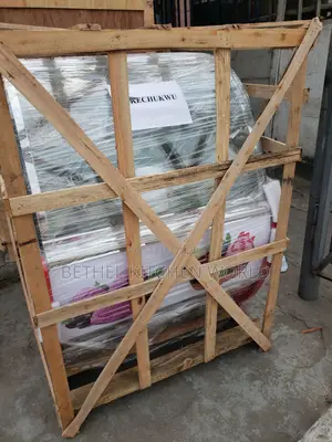 12 Pan Ice Cream Display Freezer