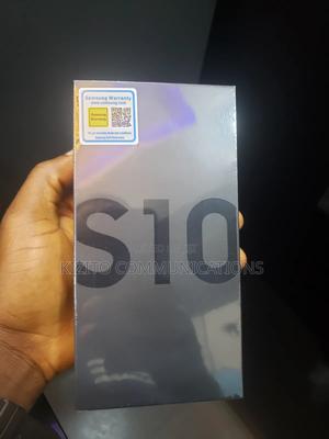 New Samsung Galaxy S10 128 GB Black