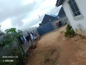 Furnished 1bdrm Block of Flats in Alabama Estate, Igbogbo for rent