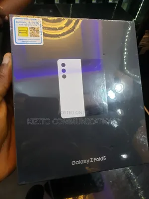 New Samsung Galaxy Z Fold 5 512 GB White