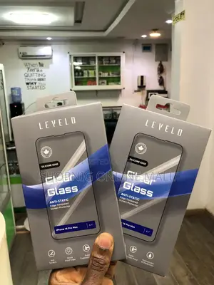 Levelo iPhone 14 Promax Screenguard