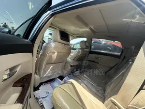 Toyota Venza 2011 Blue