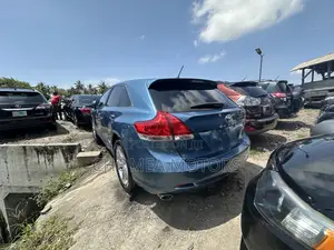 Toyota Venza 2011 Blue