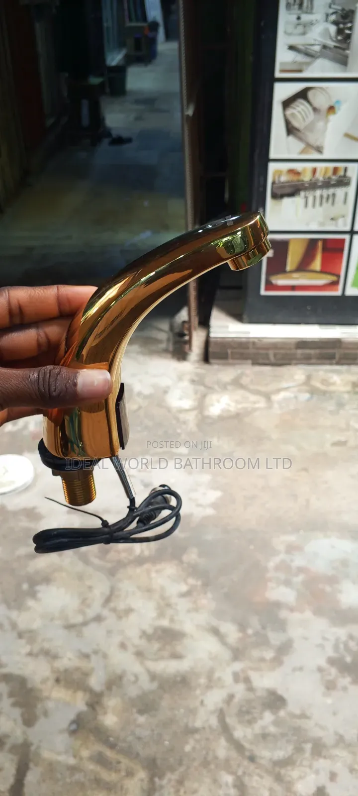 Automatic Gold Tap