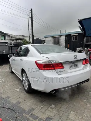Honda Accord EX-L V-6 4dr Sedan (3.5L 6cyl 6A) 2014 White