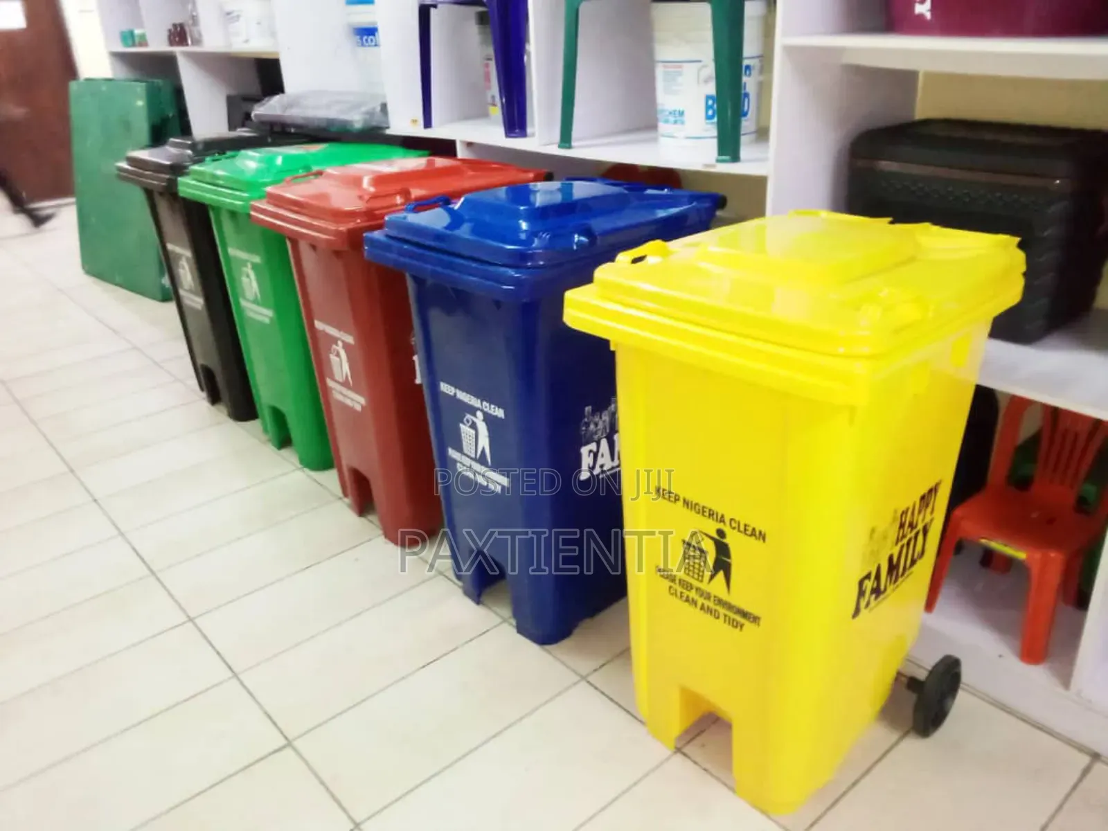 Waste Container With Cover