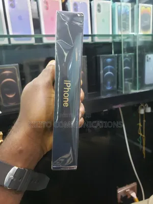New Apple iPhone 12 Pro Max 128 GB Gold