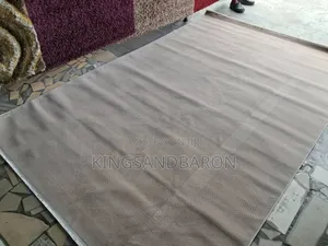 7x10fts Gray and Gold Turkey Center Rug