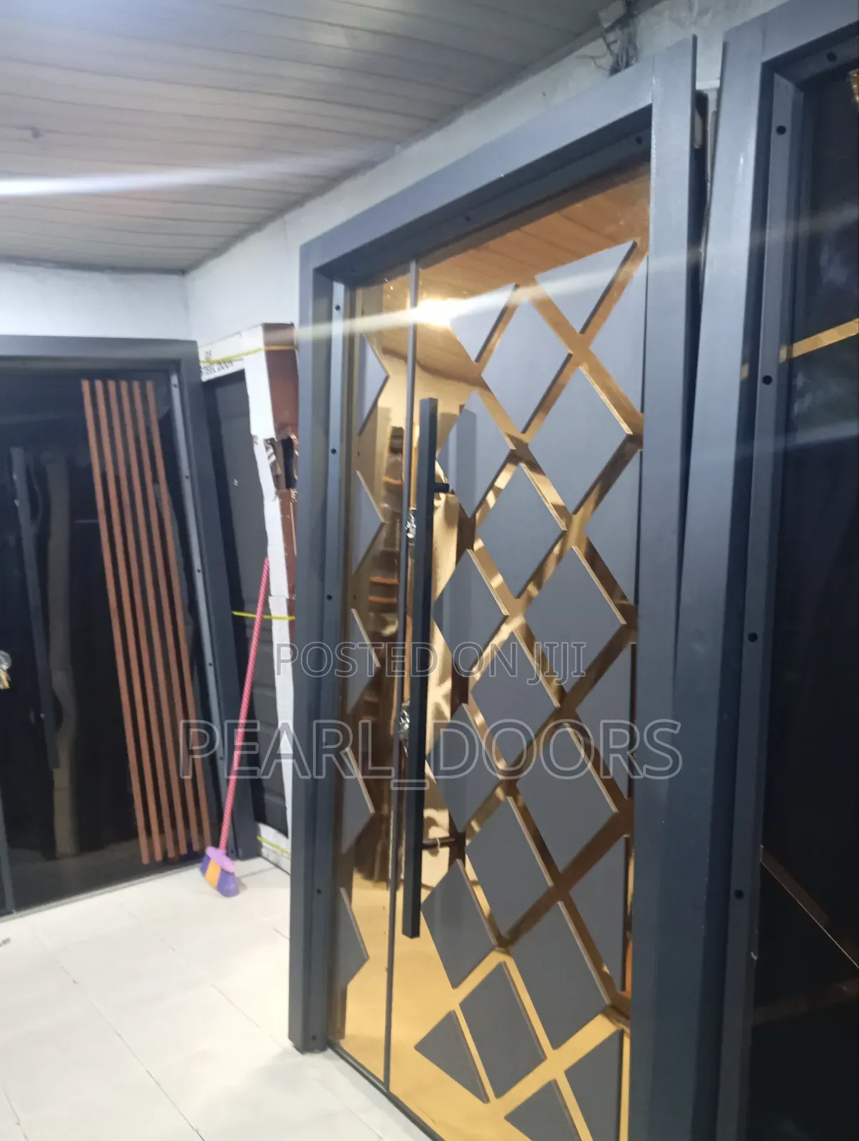 4/7 Turkish Decorative Security Door