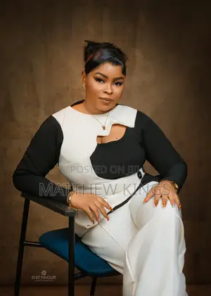 Online Marketer / Sales Rep on Ig and Facebook