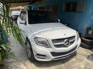 Mercedes-Benz GLK-Class 350 4MATIC 2011 White