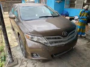 Toyota Venza 2012 Brown