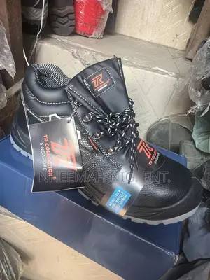 Singapore Safety Shoe